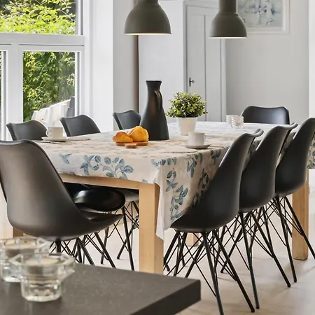 Oiva - 450m From The Sea By Interhome *